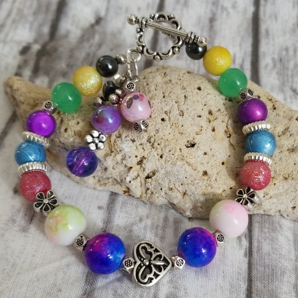 Multi colored glass beaded bracelet